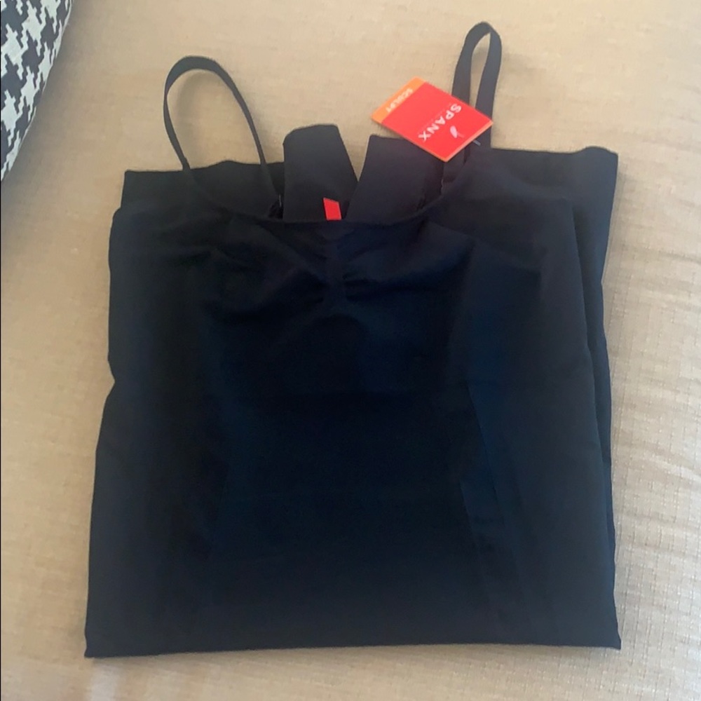 Spanx sculpting bodysuit